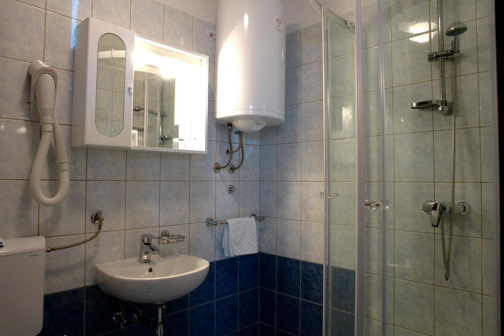 Apartments Hostin Garoful Duga Uvala Pavicini Pokoj fotografie